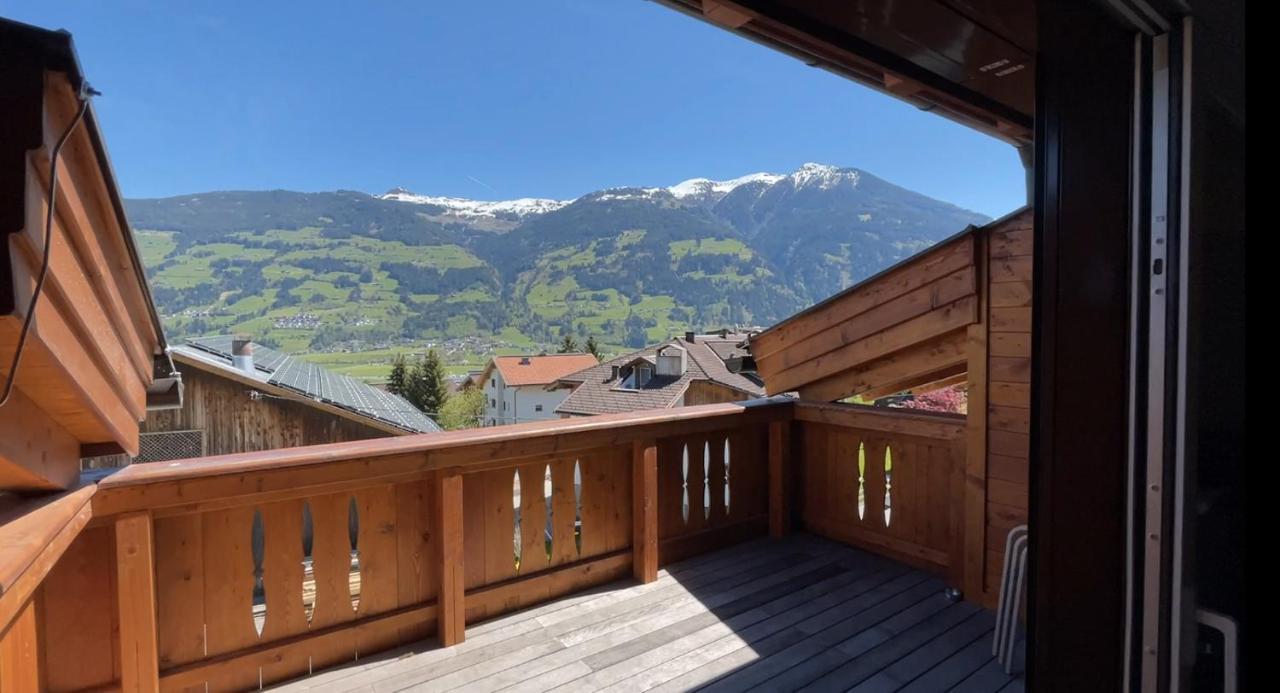 Mountain Penthouse Top 8 & 9 Fügen Kültér fotó