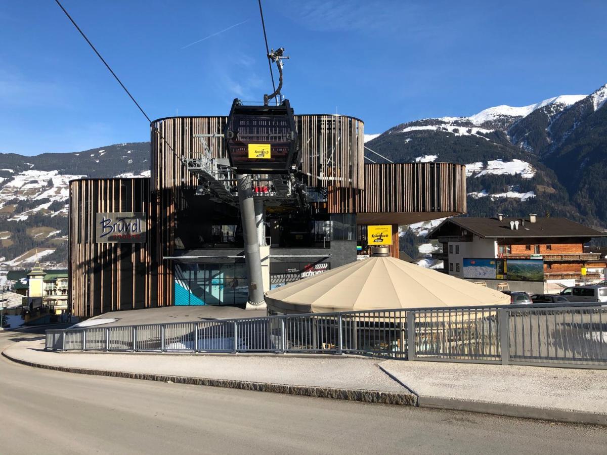 Mountain Penthouse Top 8 & 9 Fügen Kültér fotó